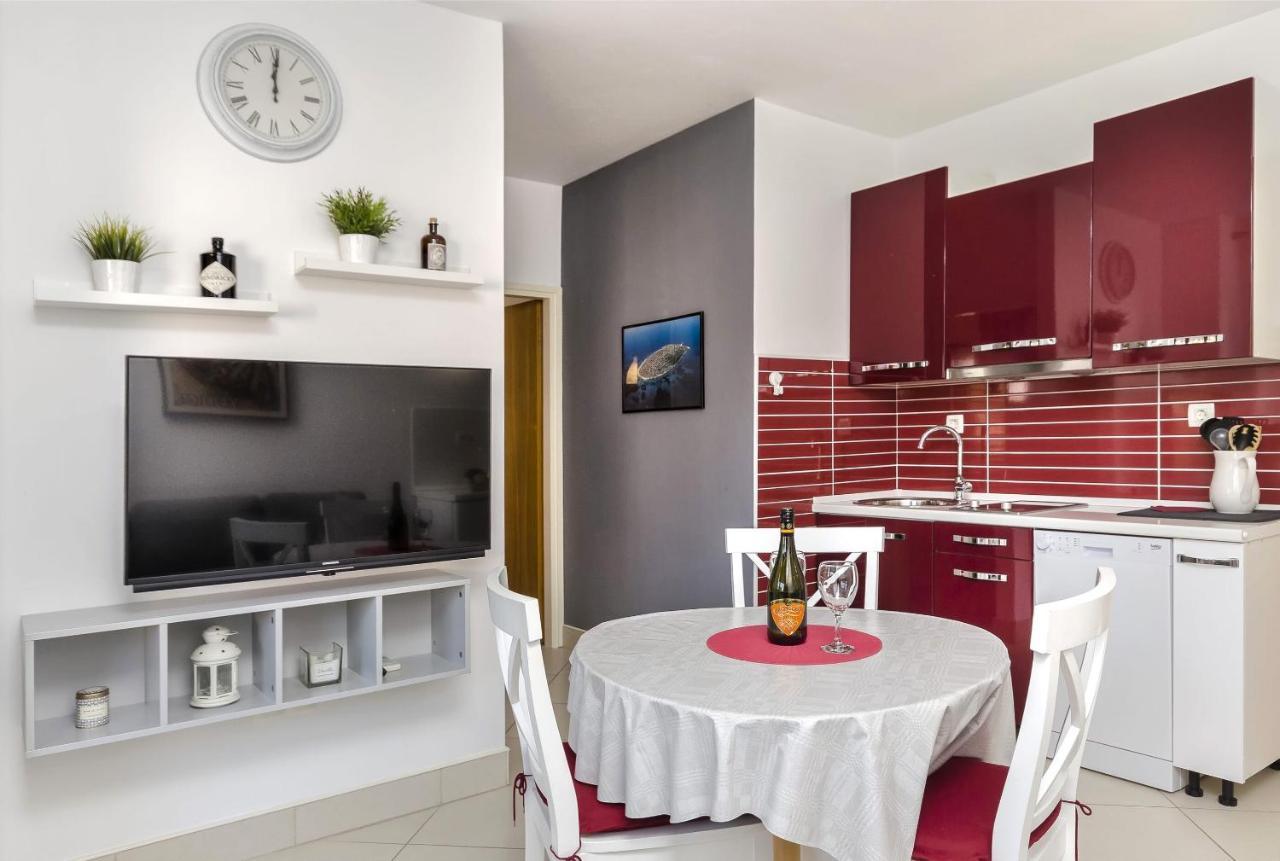 Apartment Mare Srima Exterior photo