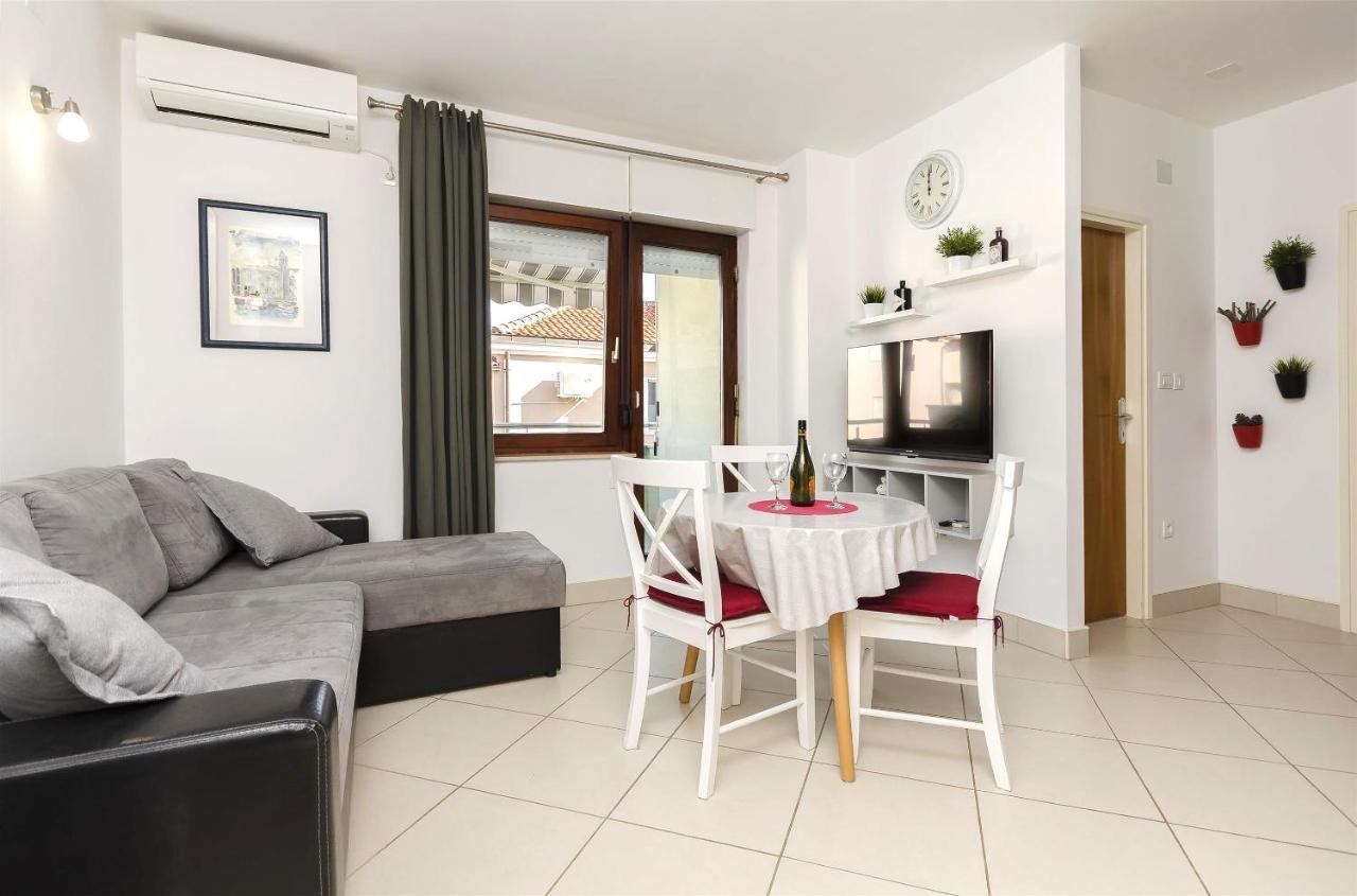 Apartment Mare Srima Exterior photo